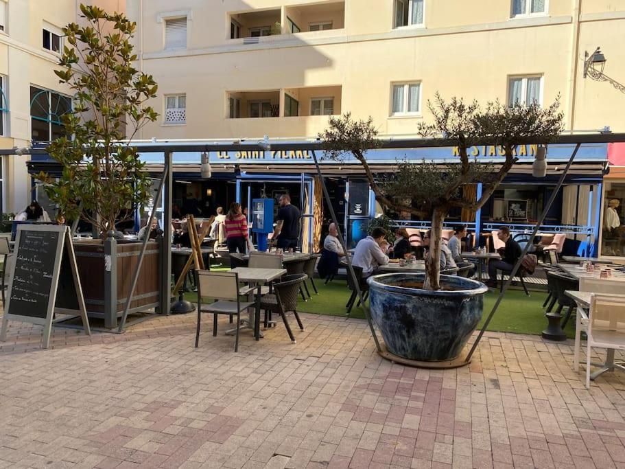 Akropole De Caroline, Central, Lumineux, Calme, Free Parking, Lift, 3 Beds Draguignan Esterno foto