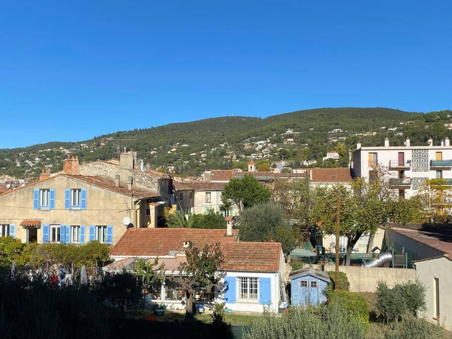 Akropole De Caroline, Central, Lumineux, Calme, Free Parking, Lift, 3 Beds Draguignan Esterno foto
